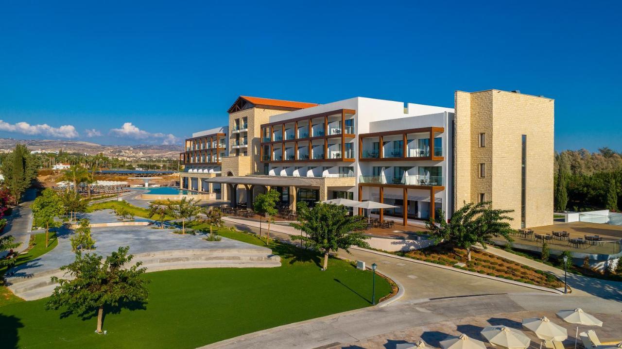 Aliathon Ionian Hotel Пафос Екстериор снимка